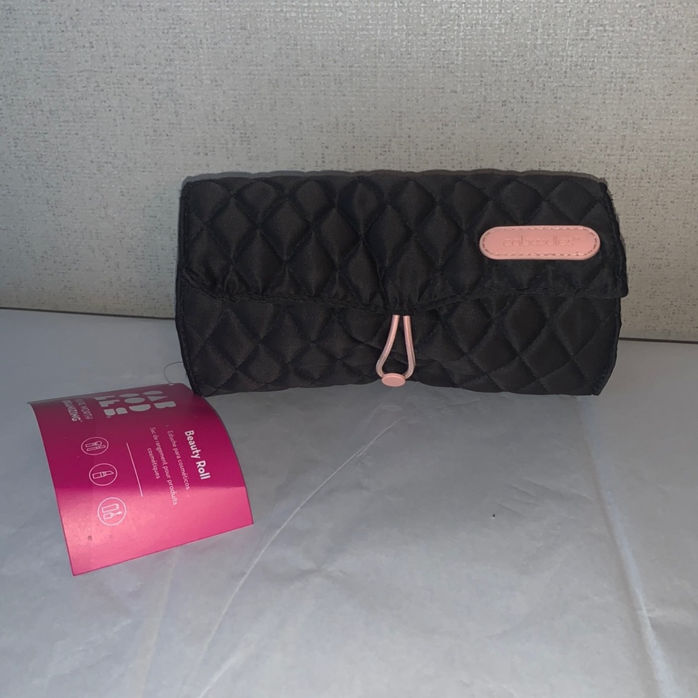NWT Caboodles brush/cosmetic case
